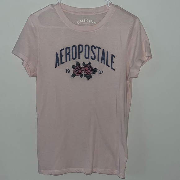 Aeropostale Light Pink Tee with Floral Design - Picture 2 of 5